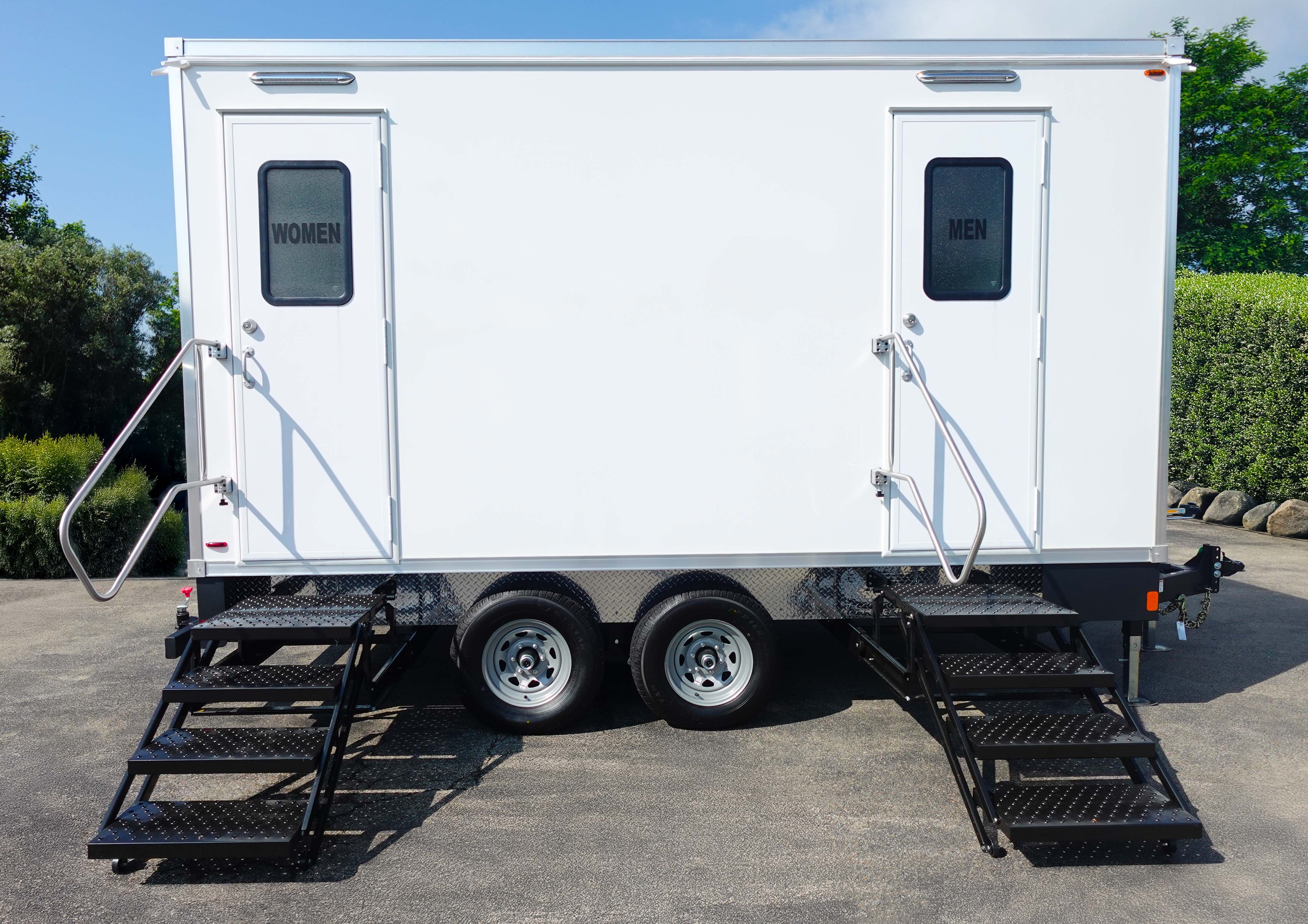 Restroom trailer exterior